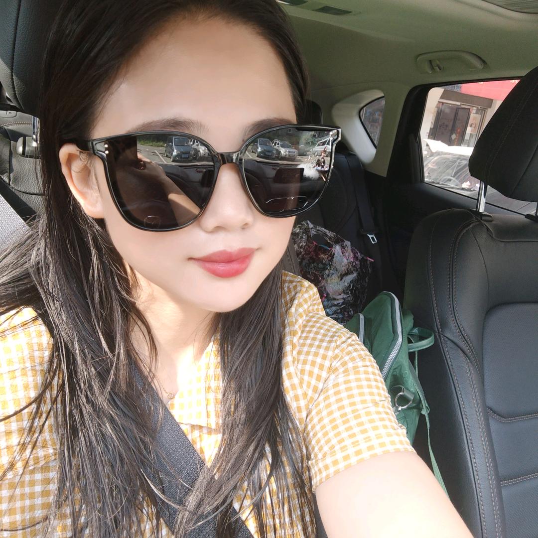 潘妞妞