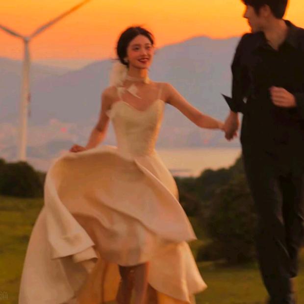 我要吃草莓蛋糕