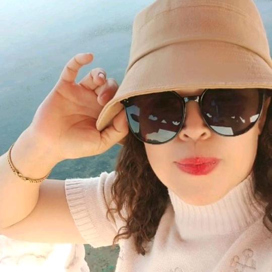 心旷神怡（任康烟酒）