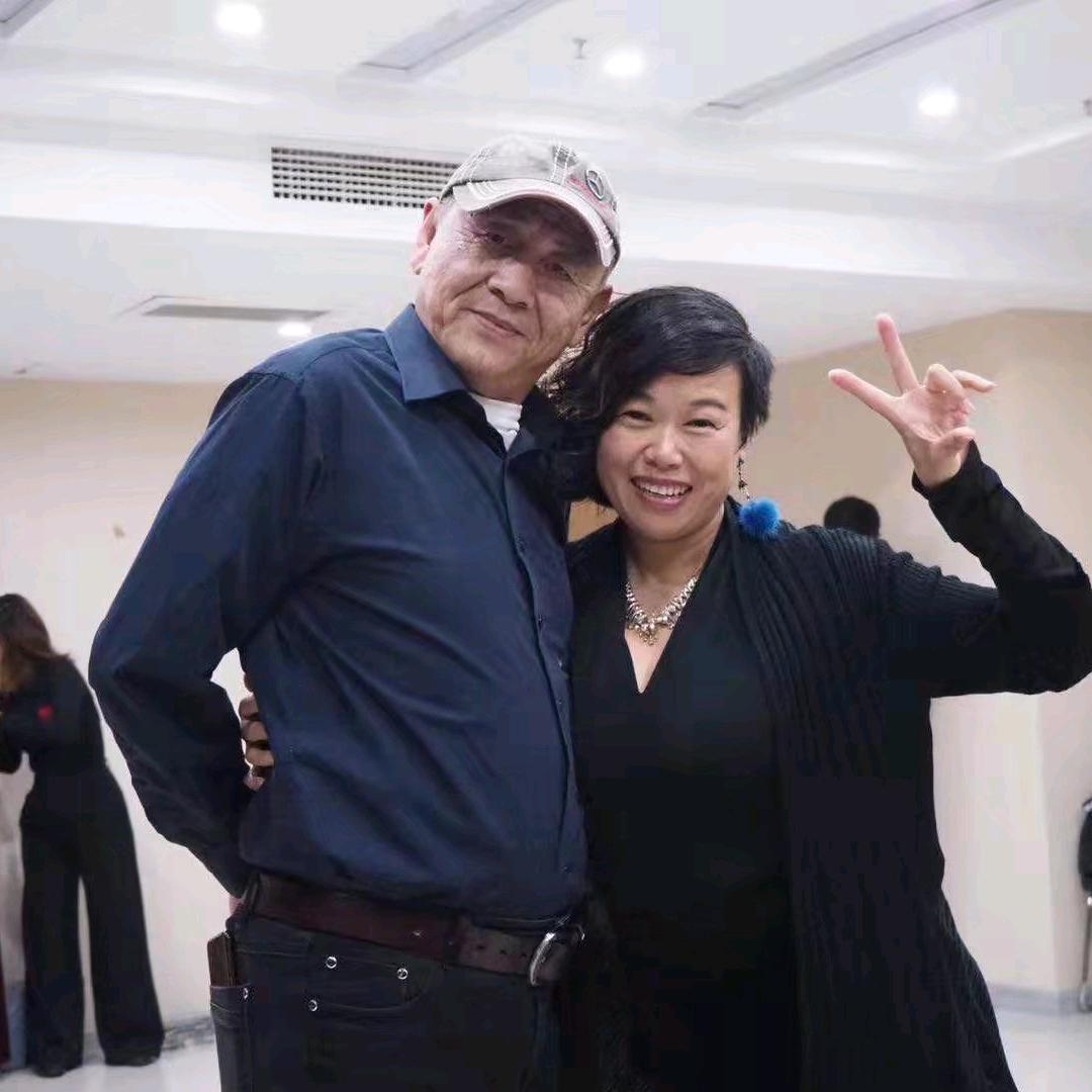 酷舞晨曦
