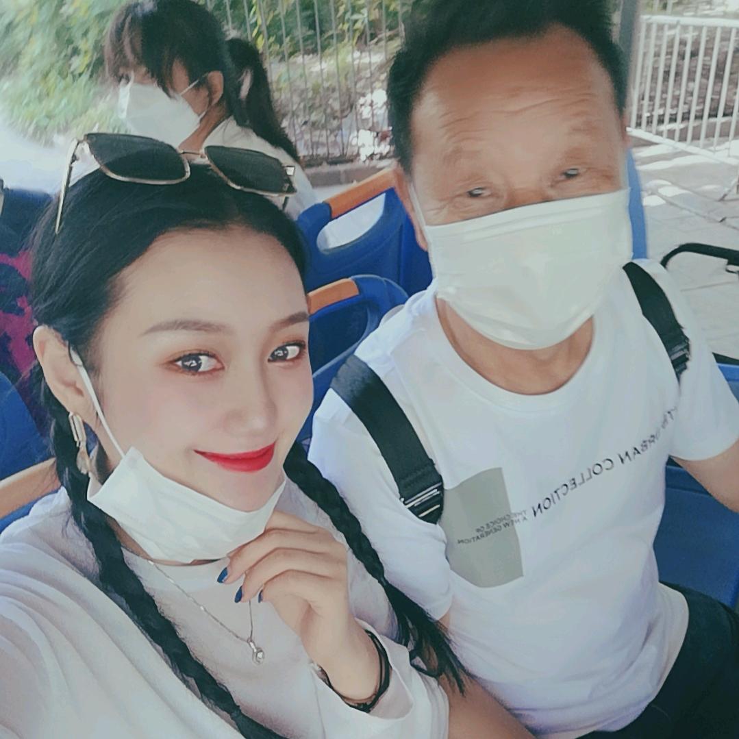 LIU. 辛大美 🪂
