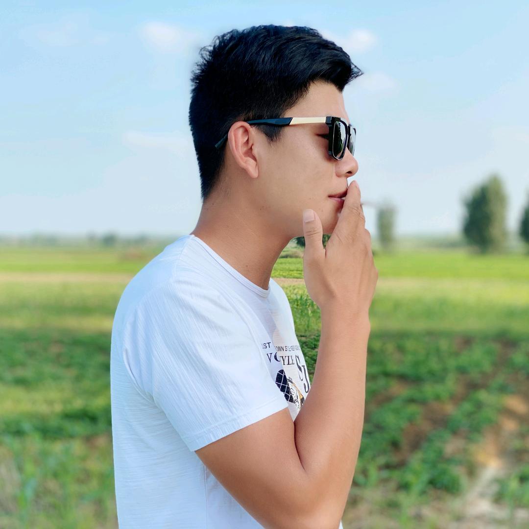 你是谁
