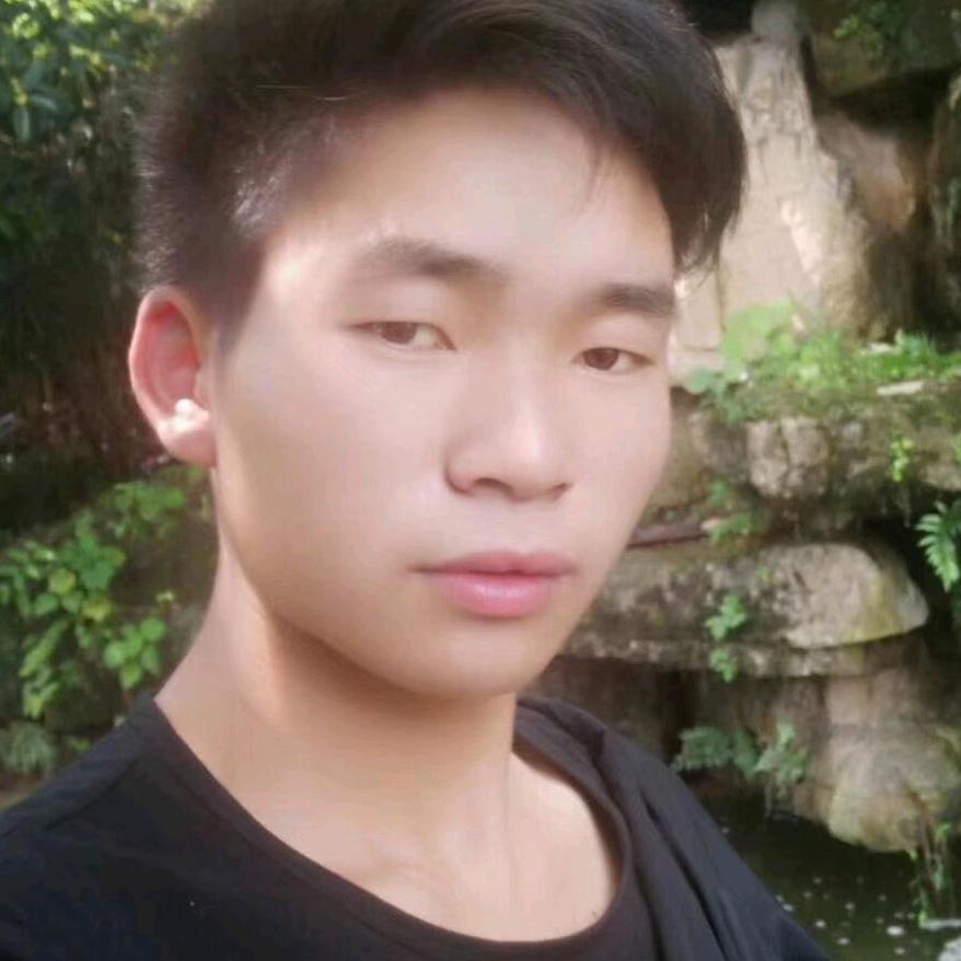 🐯²º²⁵错把敷衍当承诺。℘࿐