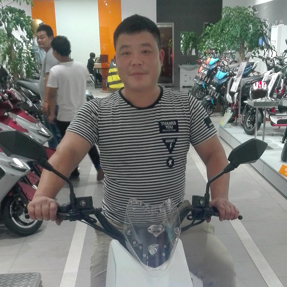 大封雅迪电动车,小涛车业