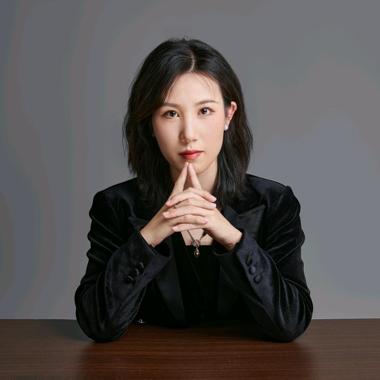 行政诉讼支芳妮律师