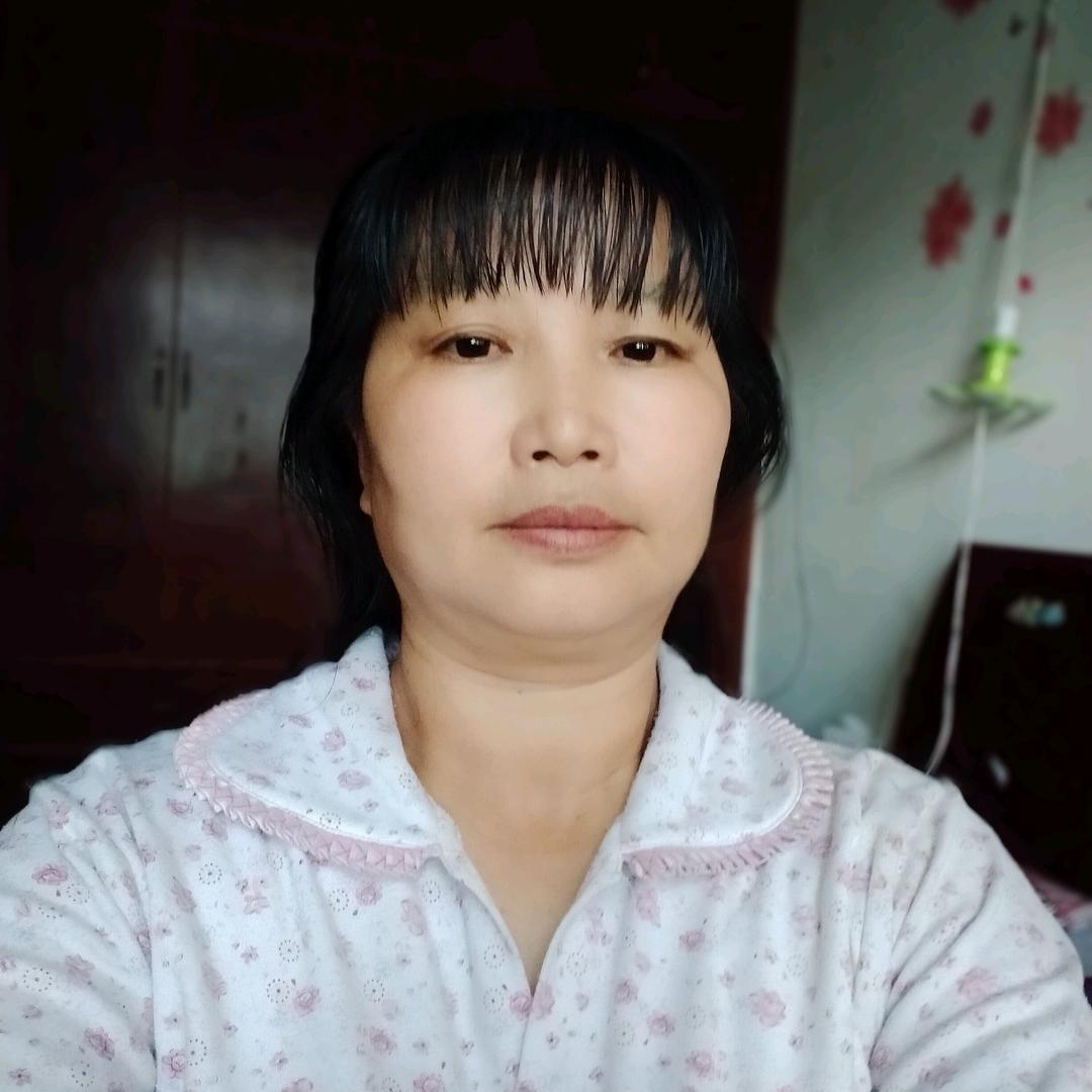 李天琼
