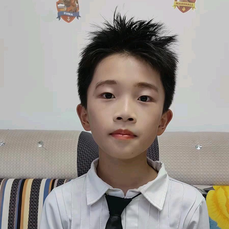 帅小子虎妈妈