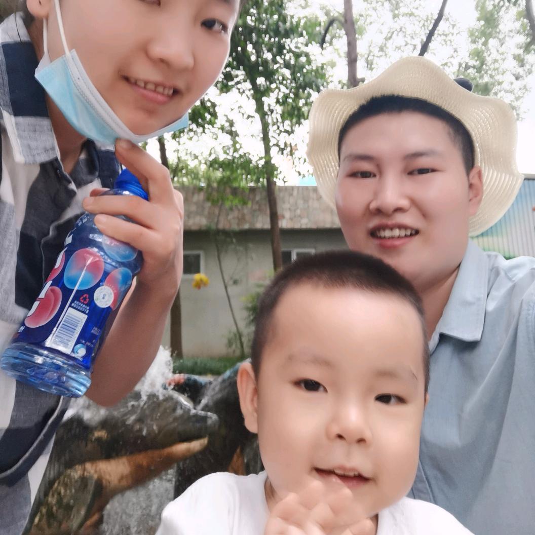 感谢所有对我帮过的人，真心谢杨琴