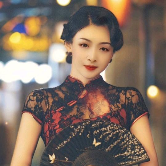 冰城英子