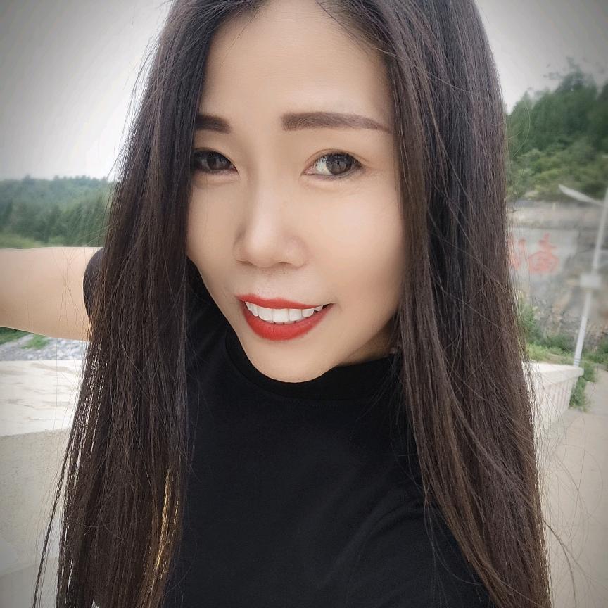 丑小Y（中午13点）