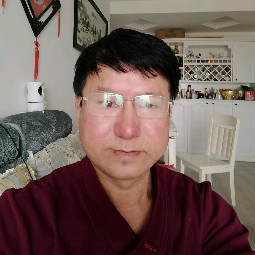 智慧杨阳洋好物，三羊开泰。