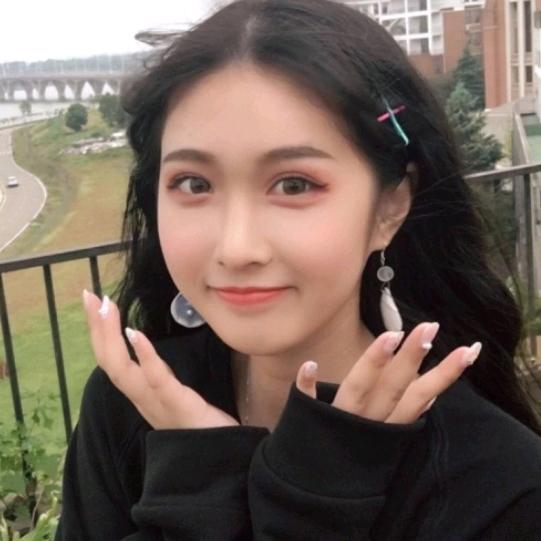 莱维贝贝
