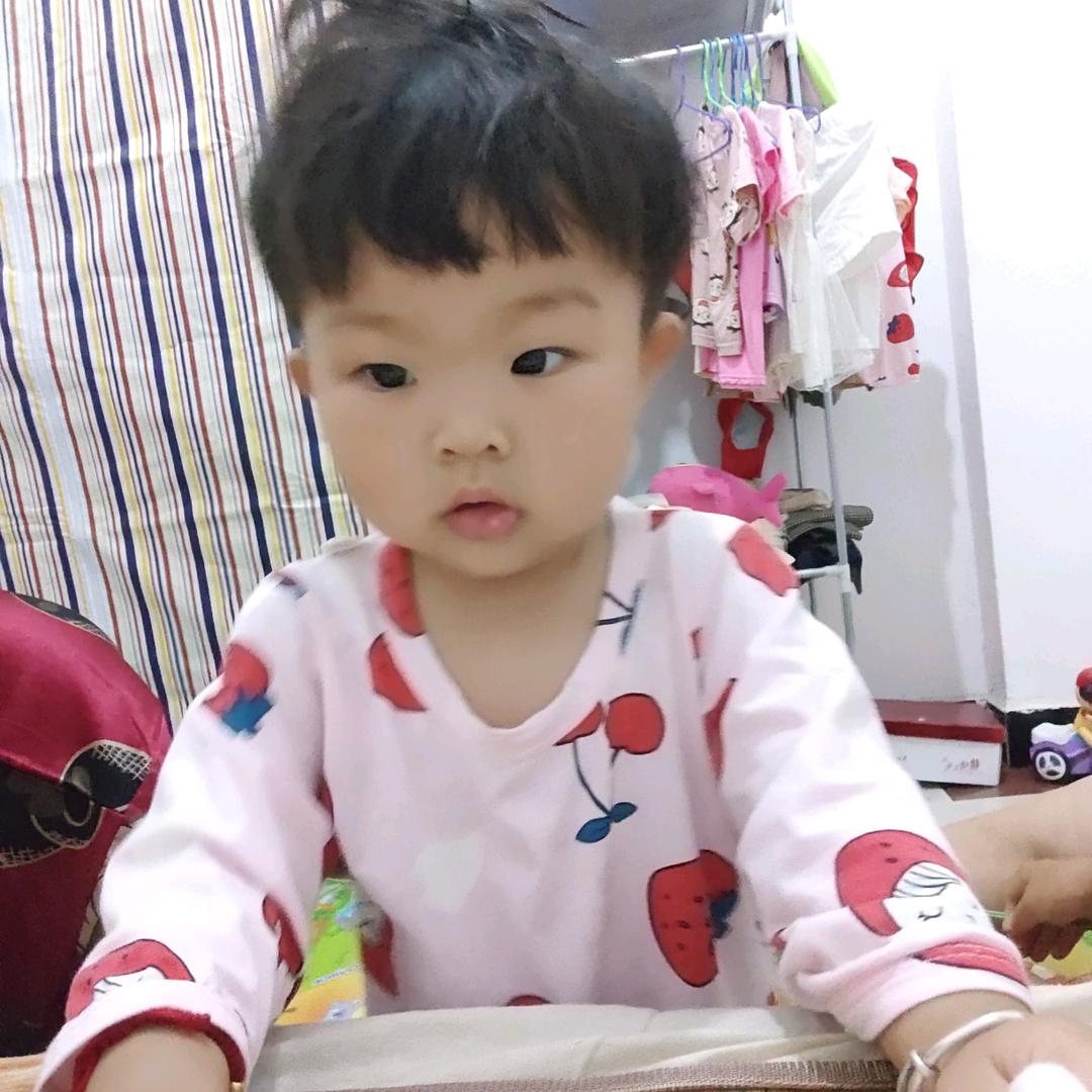 两个孙女的奶奶