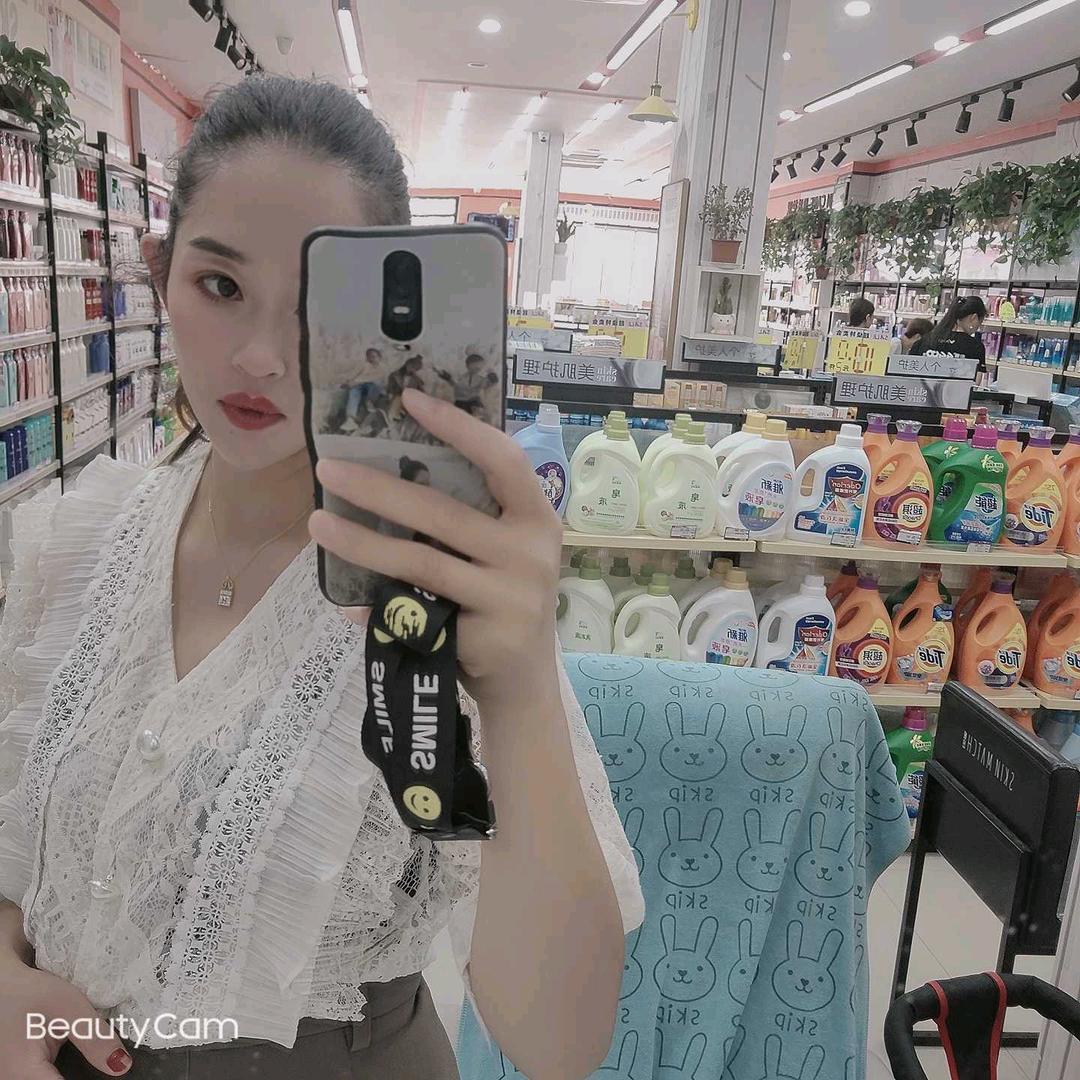 香香_242219370