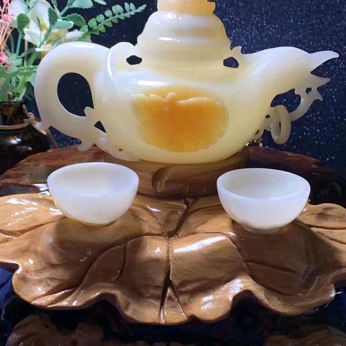 珍珠工艺品，珠圆玉润