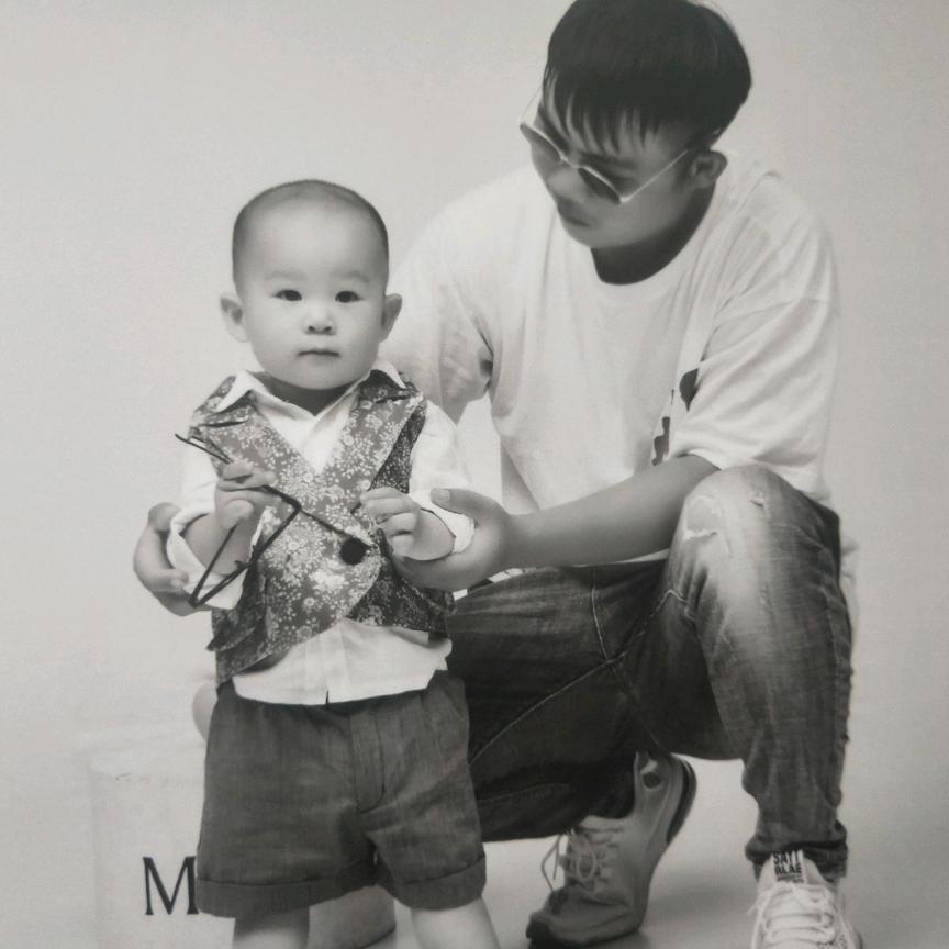 এ᭄Y狼少ꦿృ༊