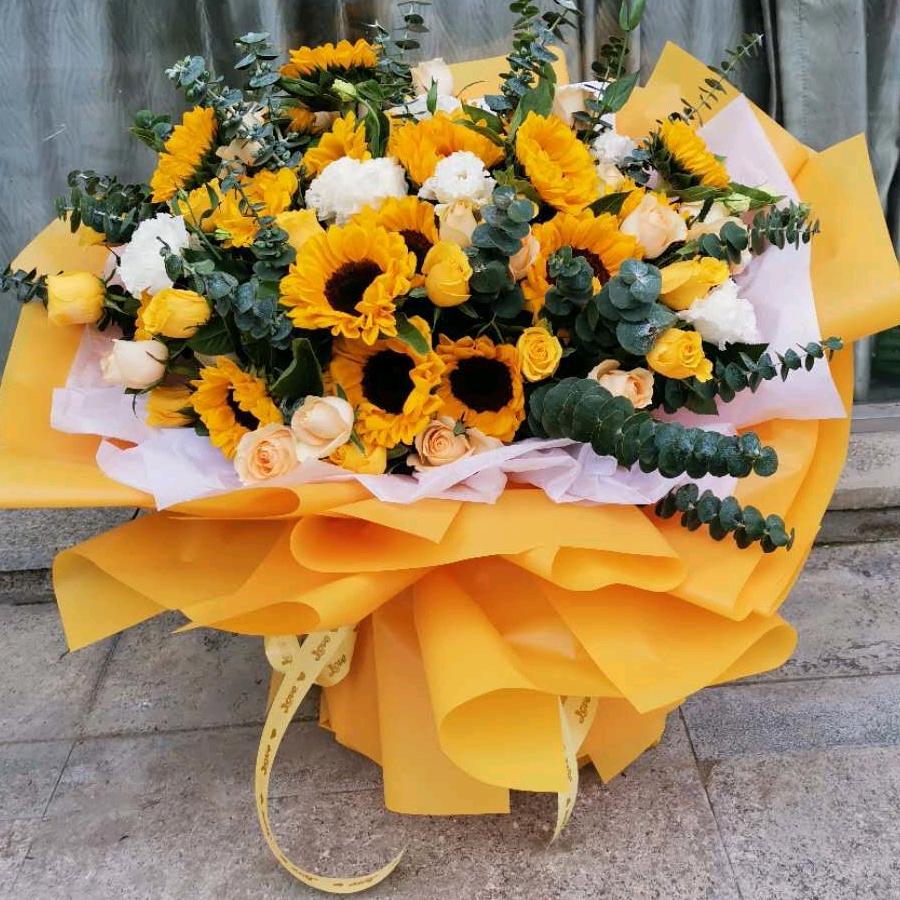 花语的创意小铺