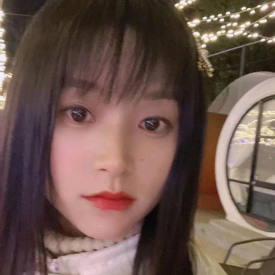 丽~😘💋