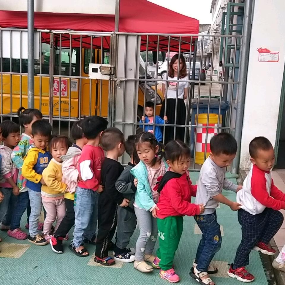 小精灵黄招连