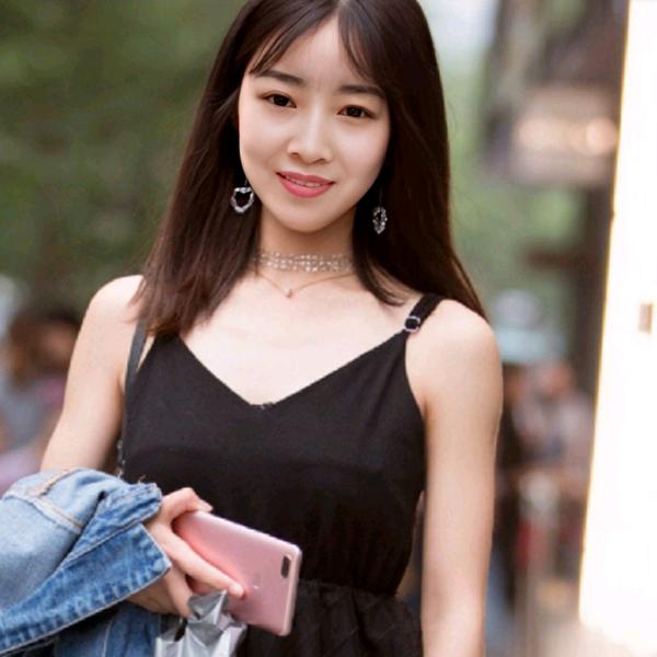 杨柳依依，小鸟依人