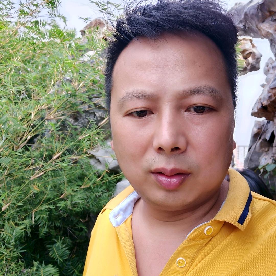 天鸿福鲜炒大盘鸡