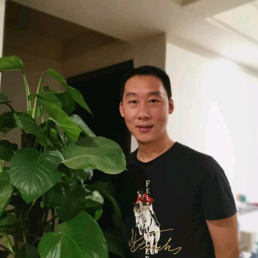 凌哥
