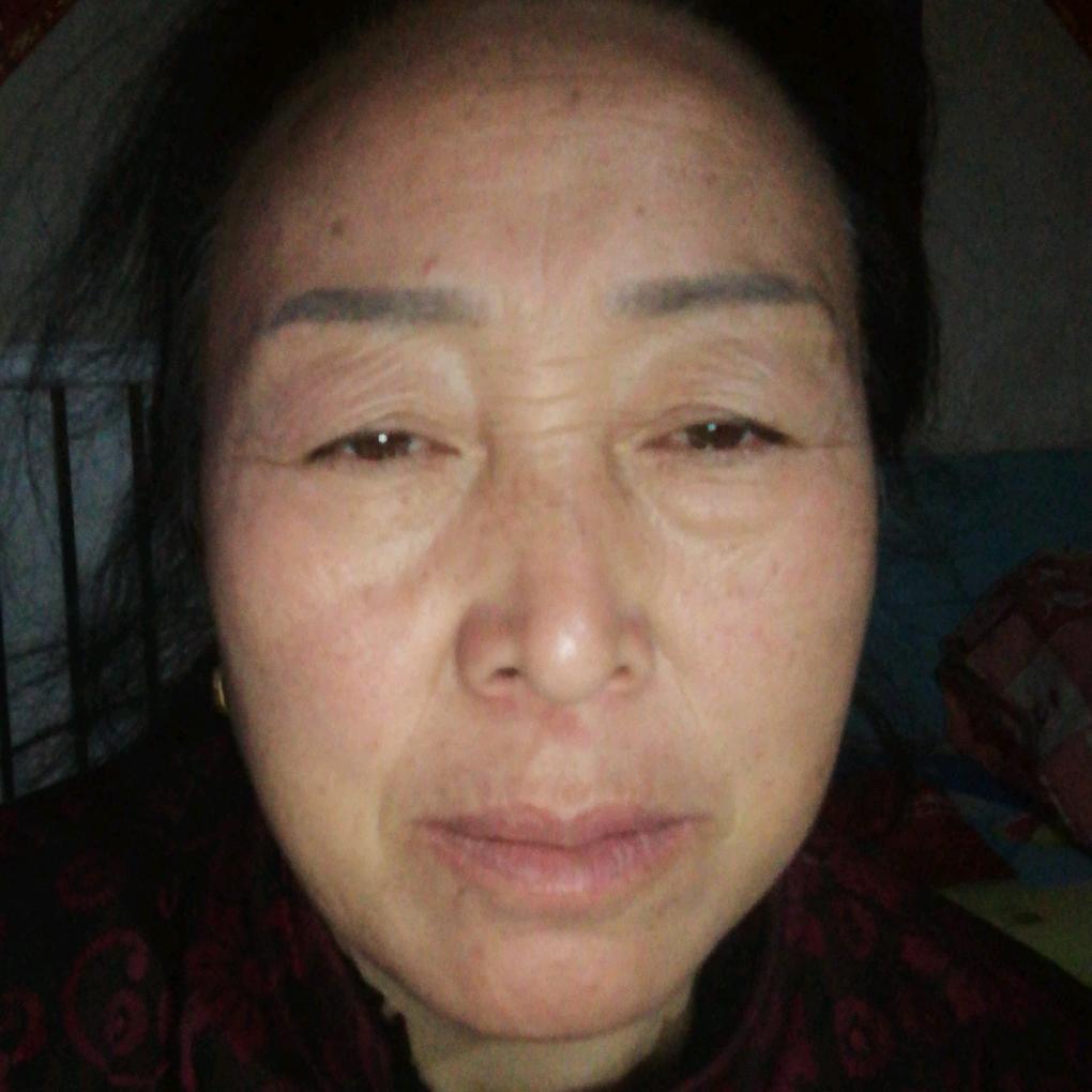 萍水相逢何必曾相识