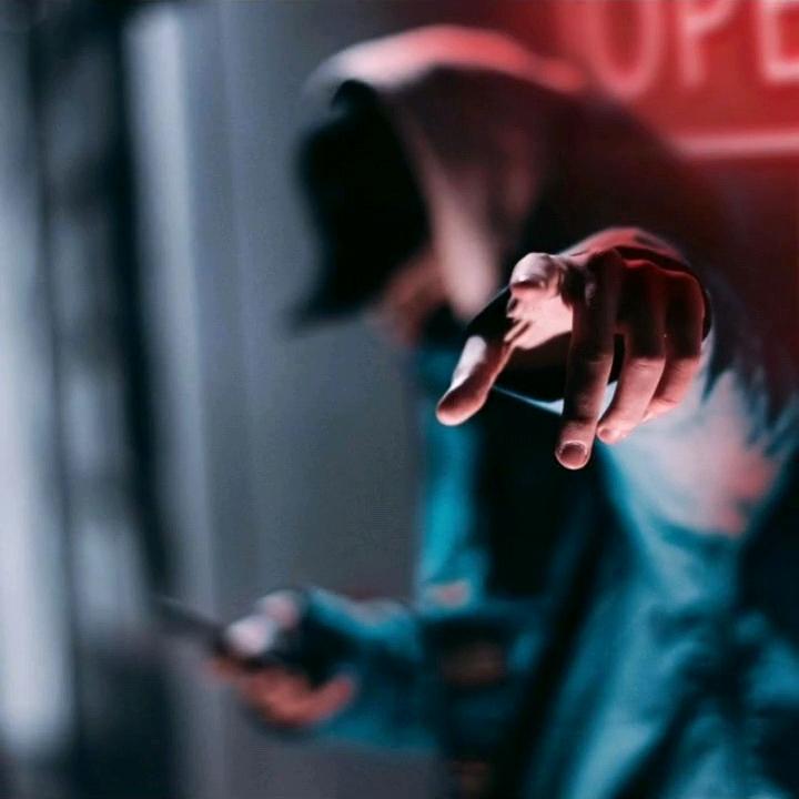 （     ）