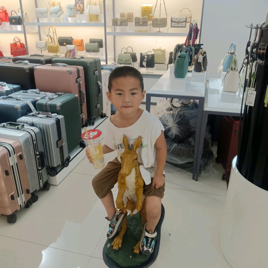 小小的我