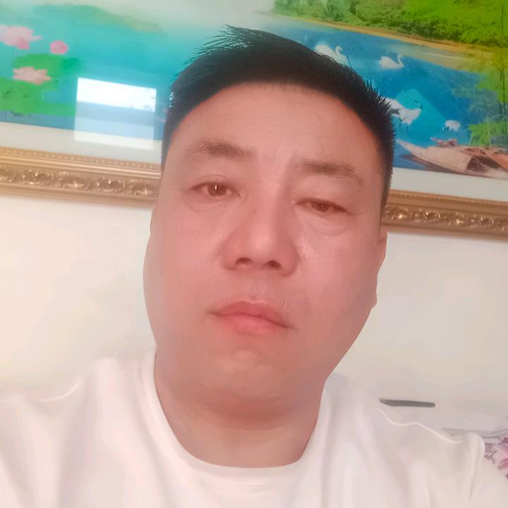 朗诵者