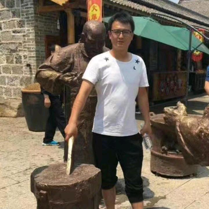 工程装修(*^ω^*)解少