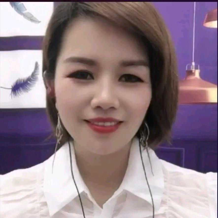 龙 女