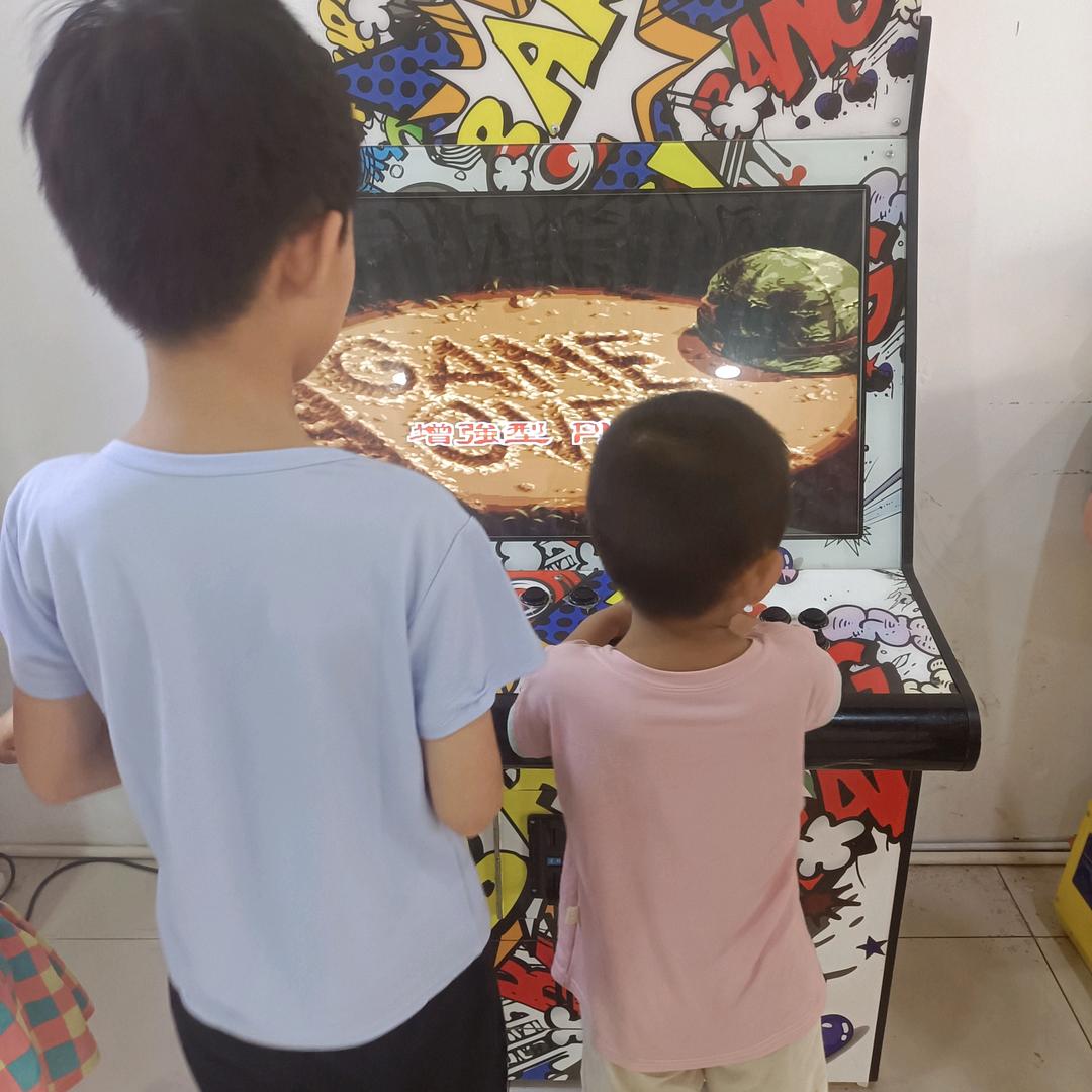 柠檬有点酸、呀i1