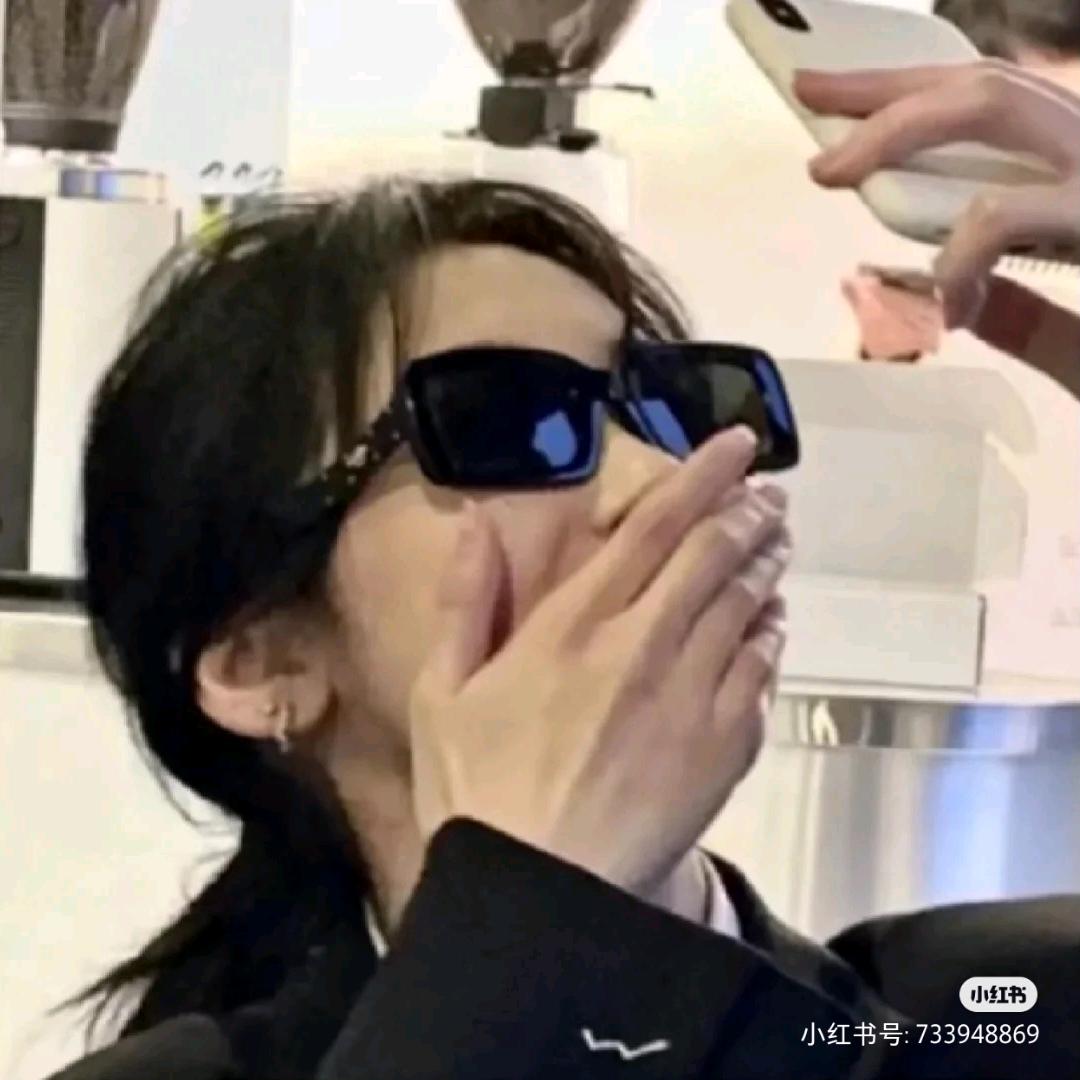 唐伯虎爱吃秋刀鱼