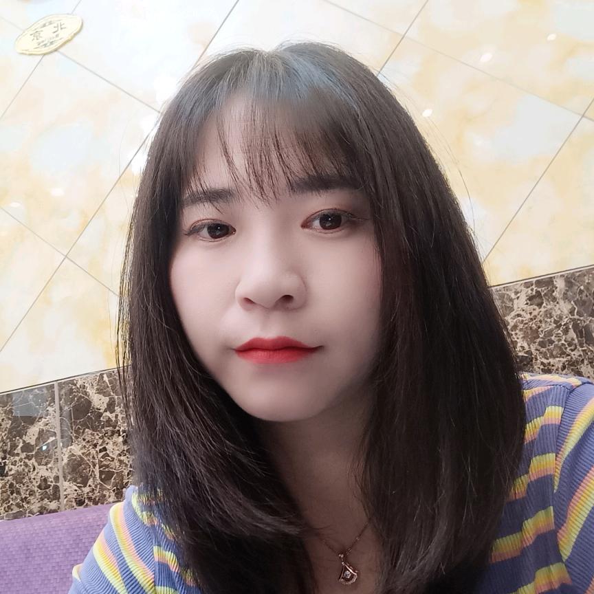 ⊙﹏⊙李家大小姐《好物在橱窗》