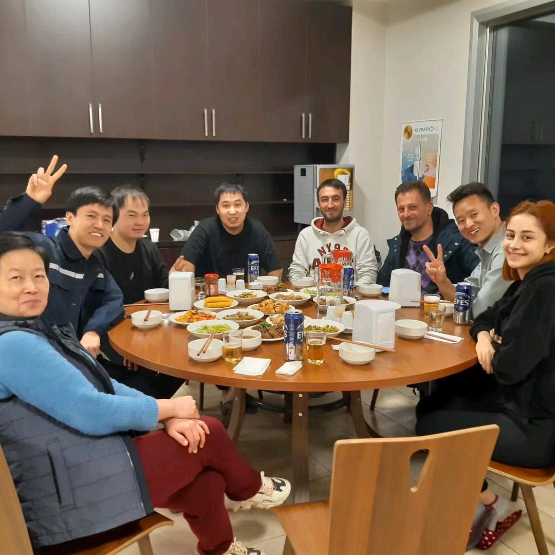 鼎安达玻璃机械化工张国峰