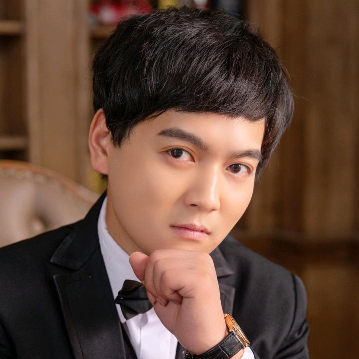 亮仔