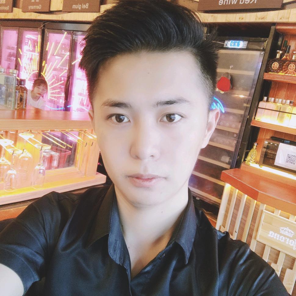 亮仔仔
