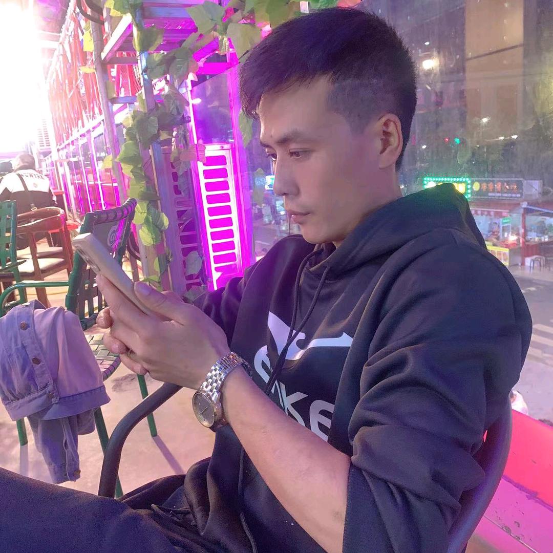 全屋定制OEM工厂——吴先生
