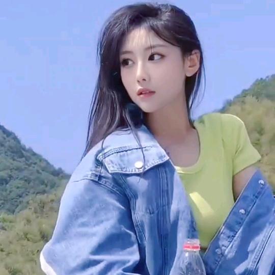 ꧁༺初见༻꧂🌺