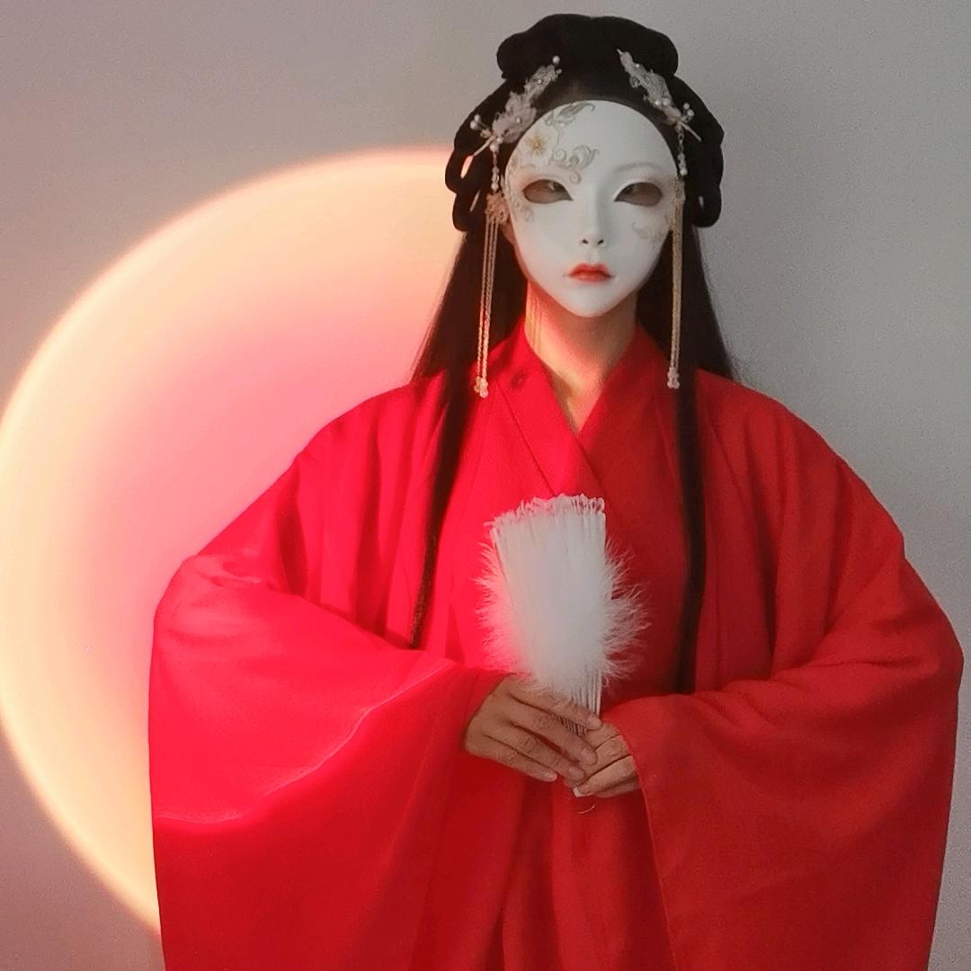 漠漠