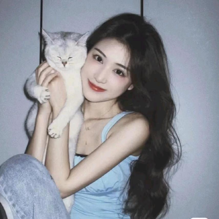 🌈奶糕是只小猫🐈