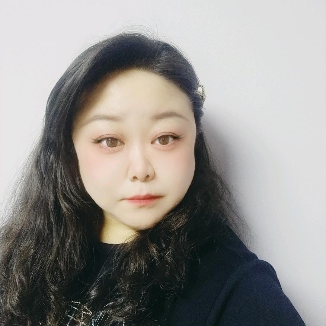 晏洁头像