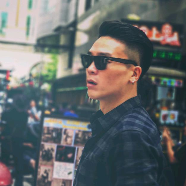 龚毅