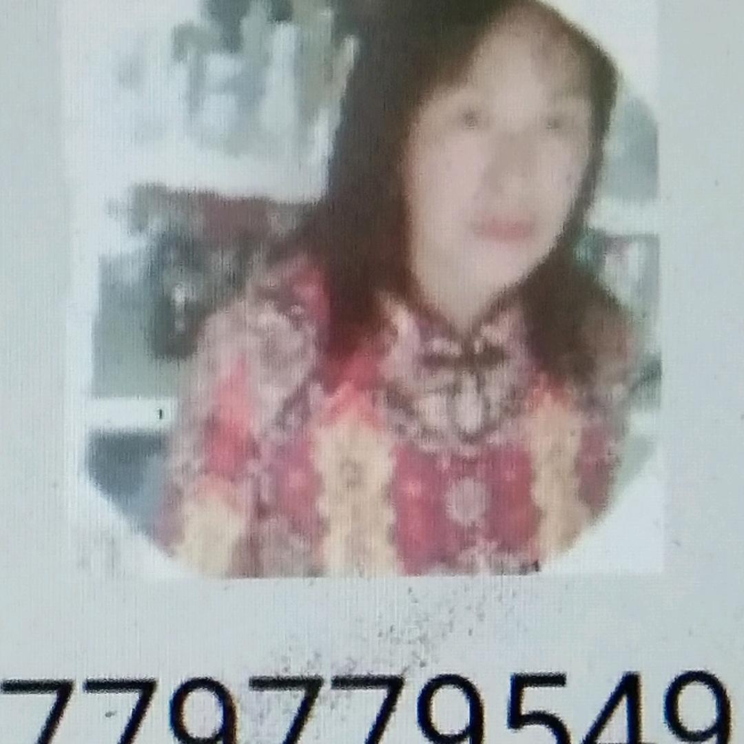敬梅《好物在橱窗》