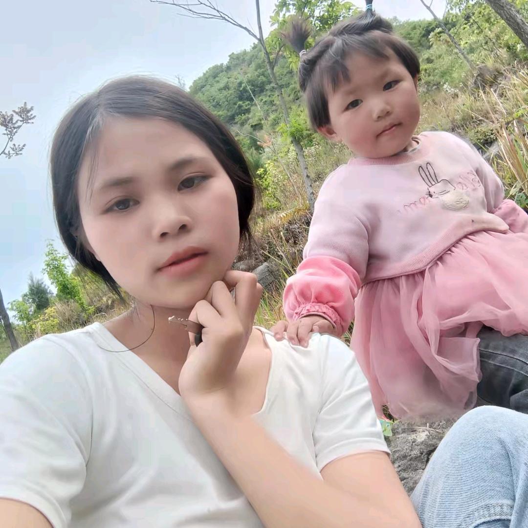 欣瑶麻努力中