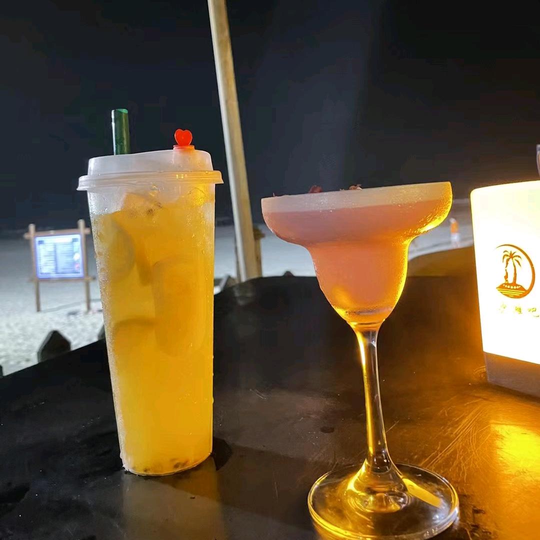 鸿运丫呀