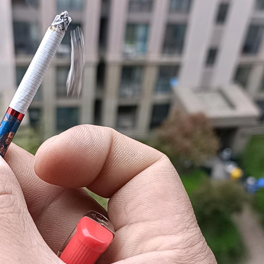 海阔天空（女的拒绝私聊）