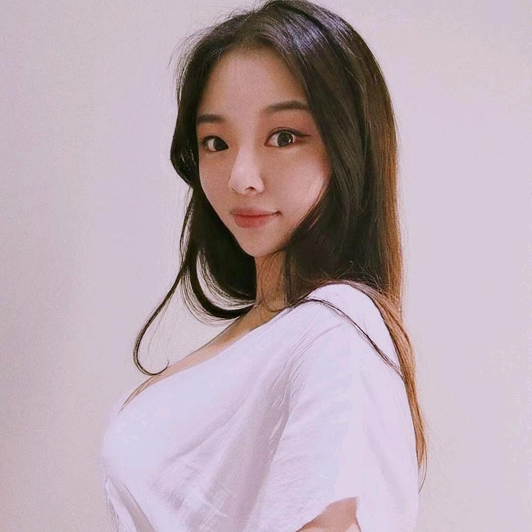 春城安琪拉子