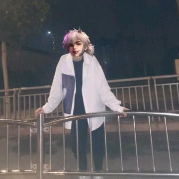 「航航」
